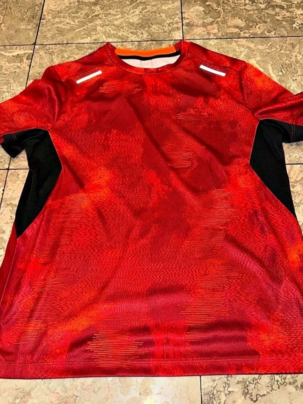 Athletic Works Training Division shirt Red & Black Athletic Shirt Like New